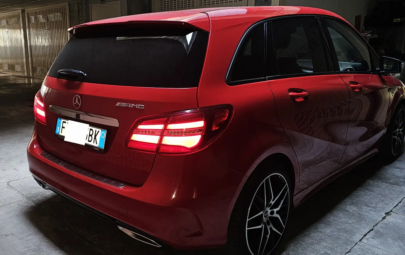 Mercedes-Benz B 200 d Premium Tech auto - 2