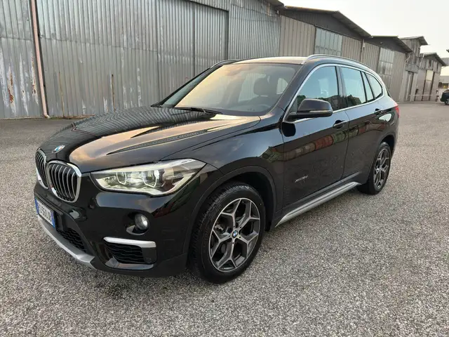 BMW X1 X1 xDrive18d xLine SPORT