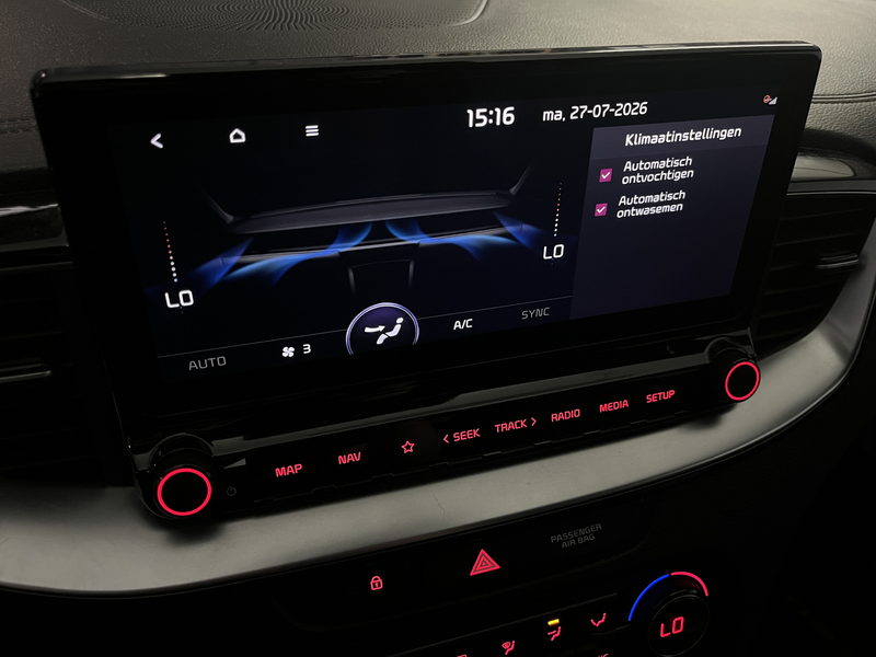 Kia Ceed SW / cee'd SW Sportswagon 1.0 T-GDi MHEV DynamicPlusLine ECC/CAM — photo 17