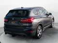 BMW X1 xDrive 20i Sport Line AHK LED Navi Grijs - thumbnail 6
