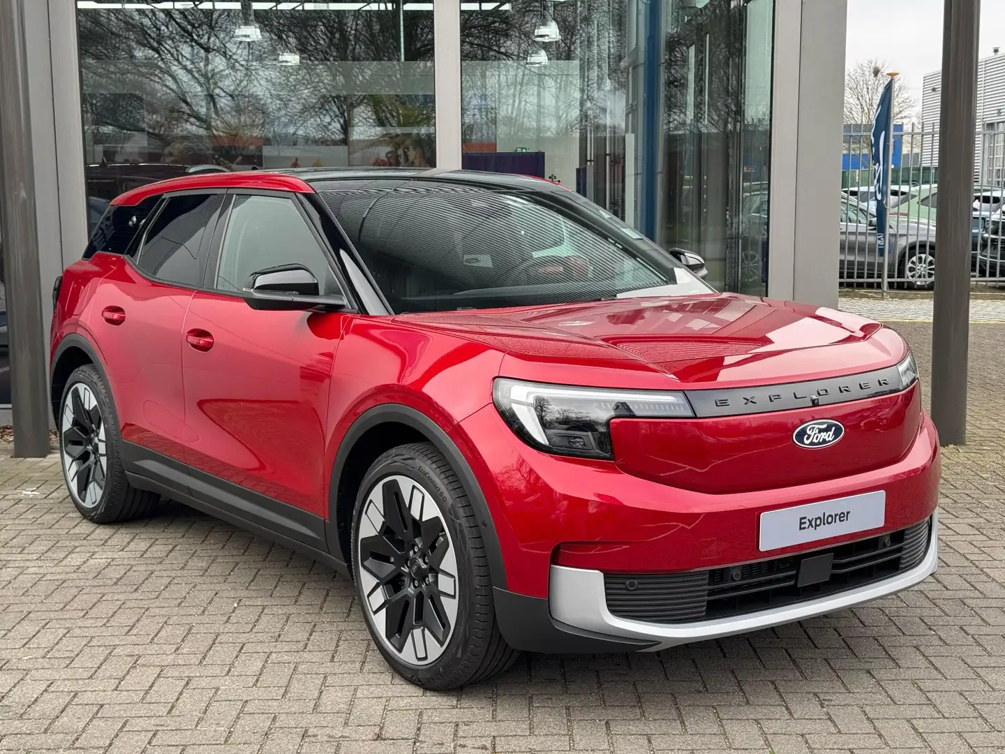 Ford Explorer Premium Extended Range RWD 77 kWh | Glazen dak | 2 - 2