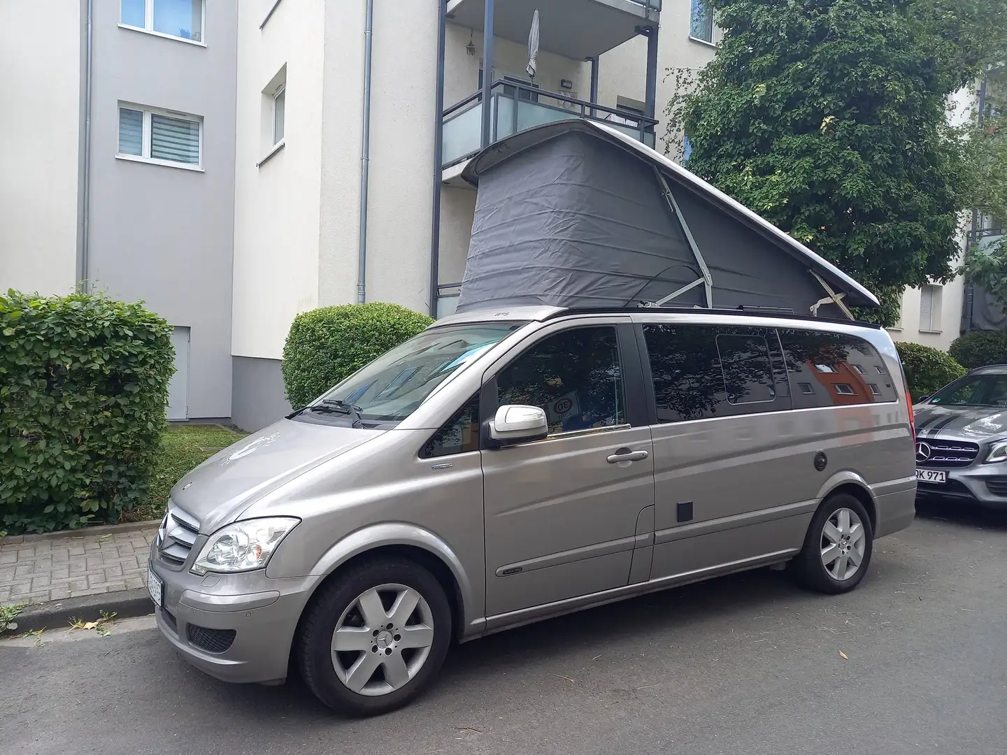 Caravans-Wohnm Mercedes-Benz Viano 2.2 CDI Marco Polo 200PS 121TKM Silber - 2