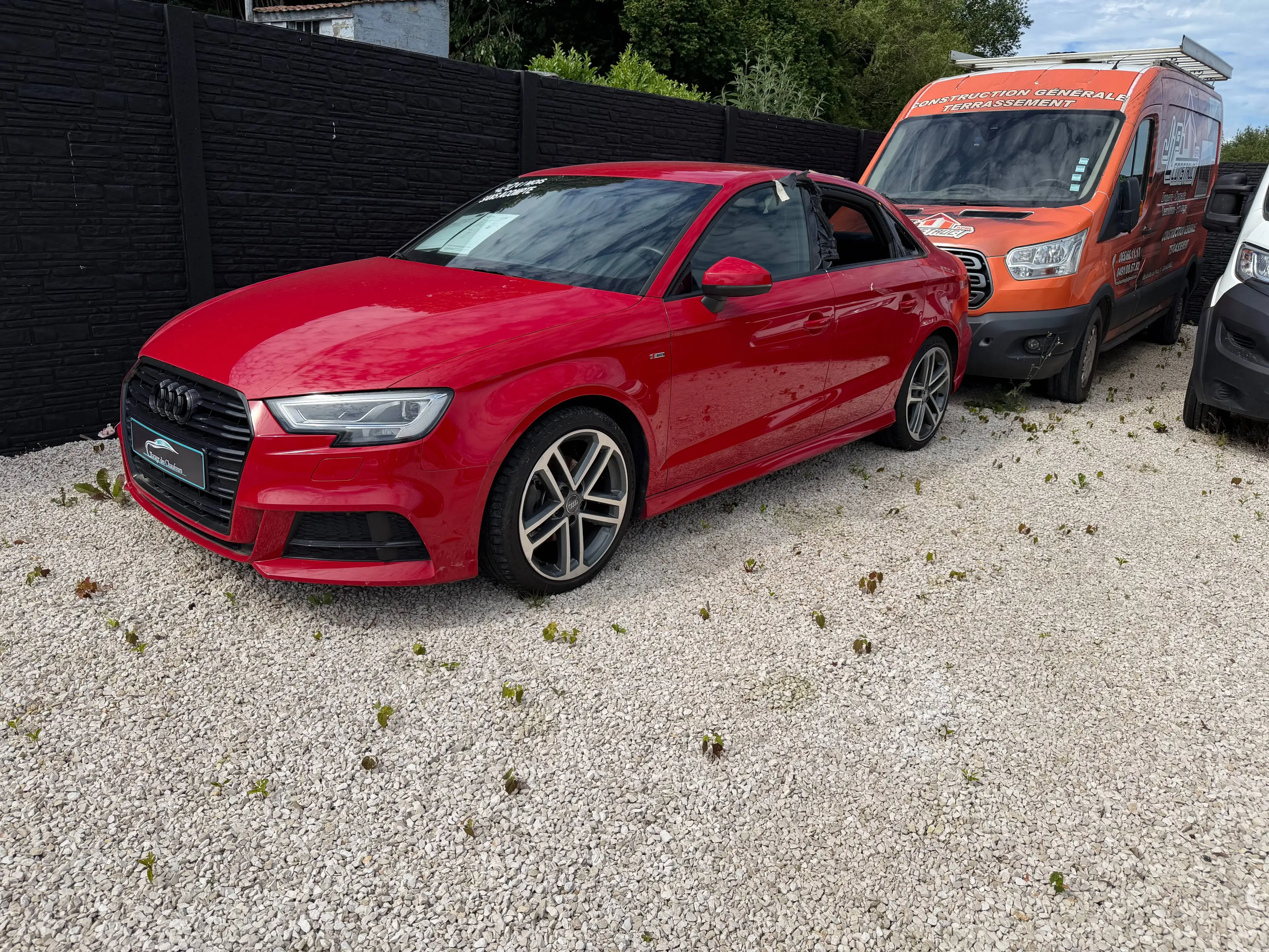 Audi A3 Limousine 1.5 TFSI - ! S line ! - S tronic - Eu6c MARCHAND / EXPORT !