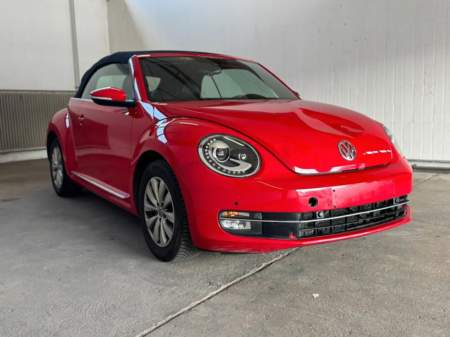 Volkswagen Beetle Cabriolet Design BT Navi Bi-Xe UNFALL Rood - 1