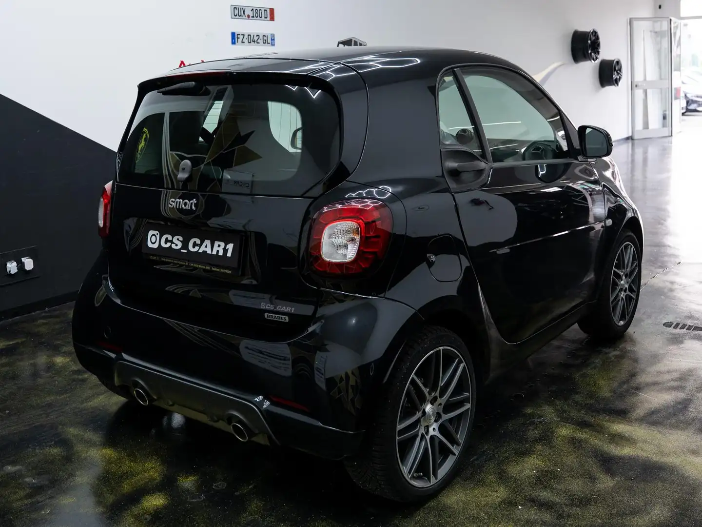 smart brabus brabus fortwo Schwarz - 1