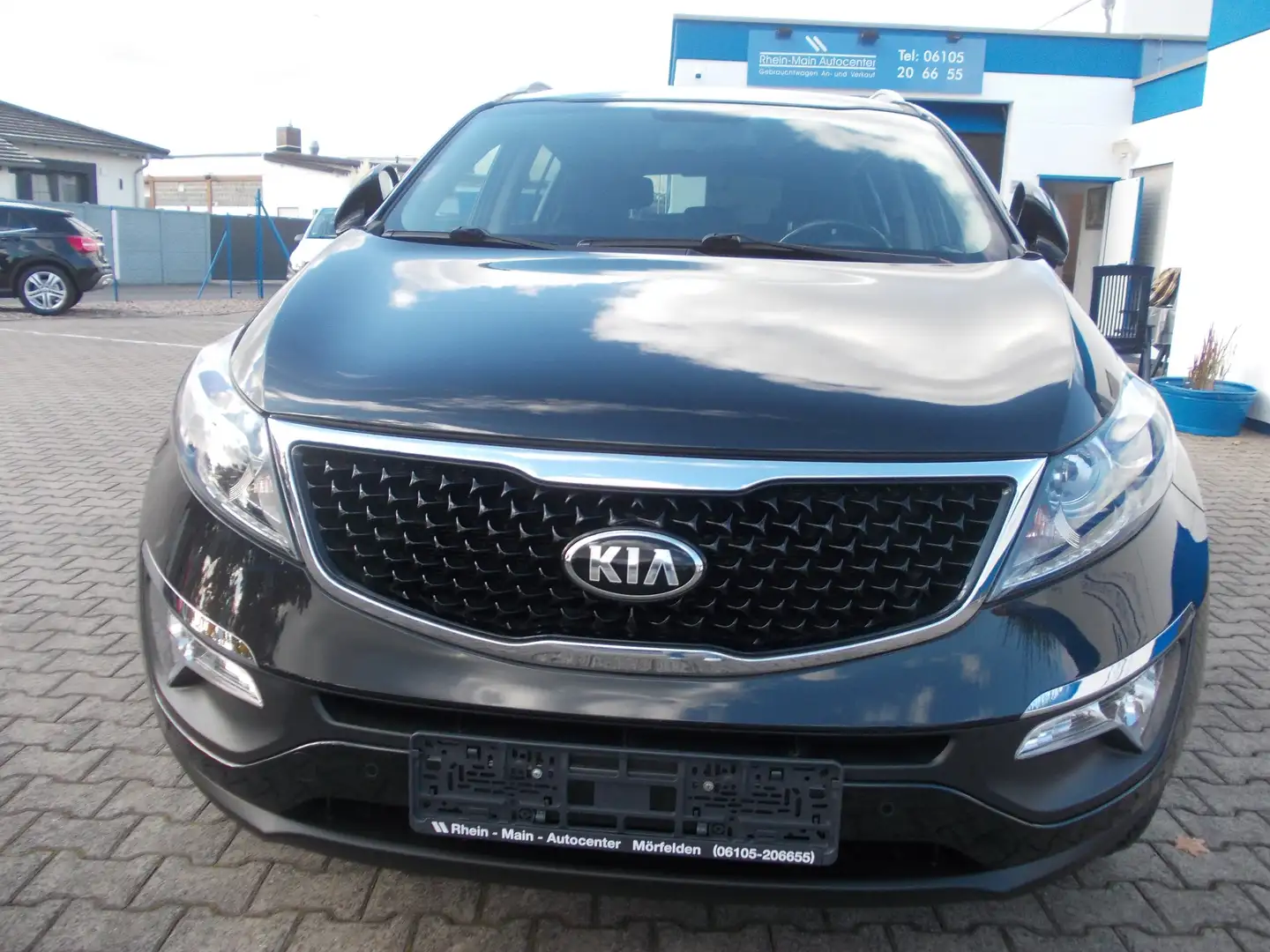 Kia Sportage Dream Team, Leder, 4X Sitzh., NAVI, KAMERA, TEMPOM Schwarz - 2