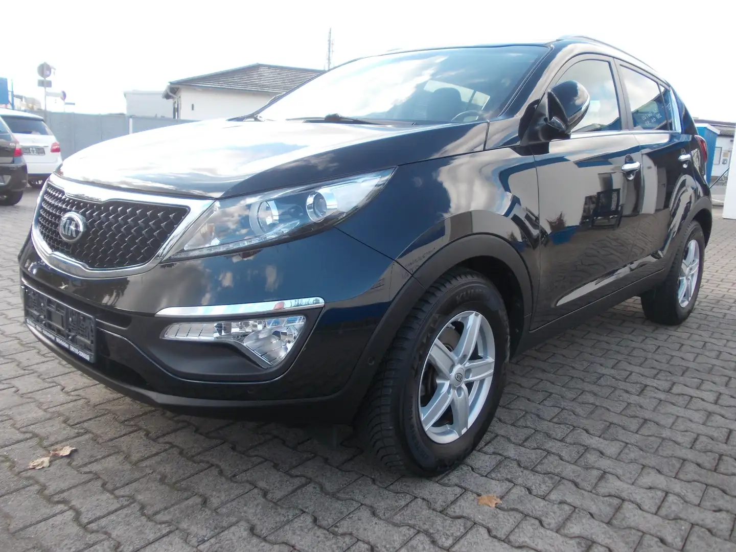 Kia Sportage Dream Team, Leder, 4X Sitzh., NAVI, KAMERA, TEMPOM Schwarz - 1