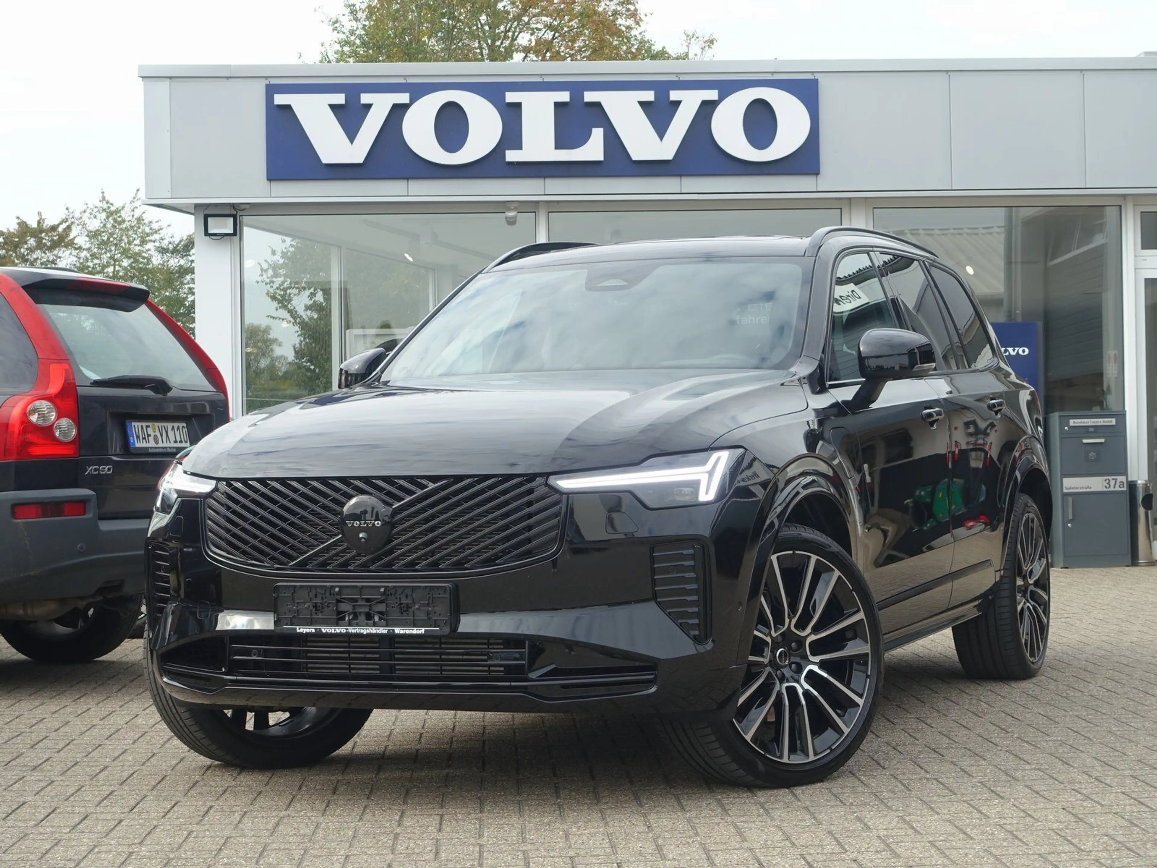 Volvo XC90 Black Edition Ultra T8 AWD Plug-in/FourC