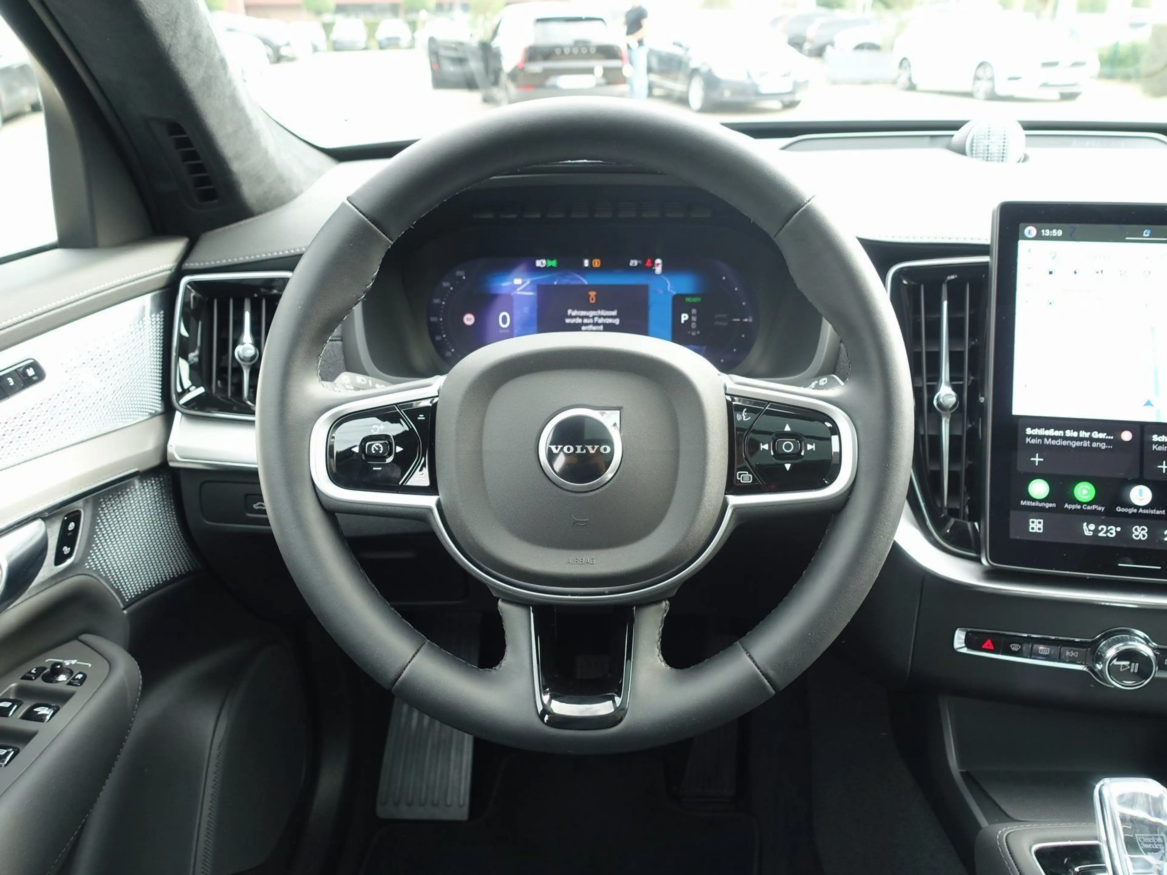 Volvo XC90 Black Edition Ultra T8 AWD Plug-in/FourC — photo 13