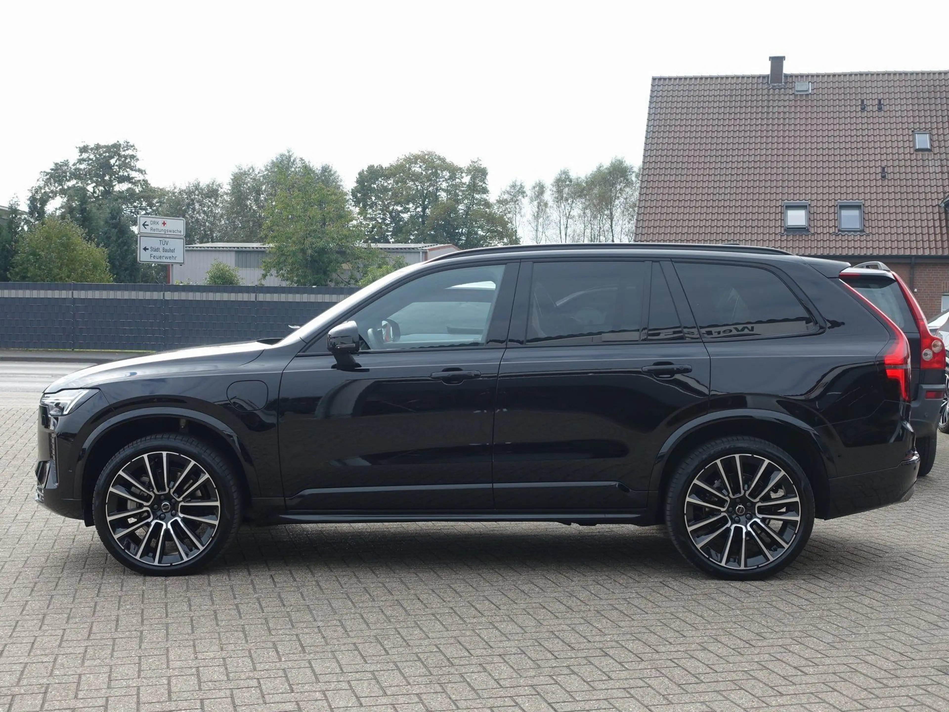 Volvo XC90 Black Edition Ultra T8 AWD Plug-in/FourC — photo 6