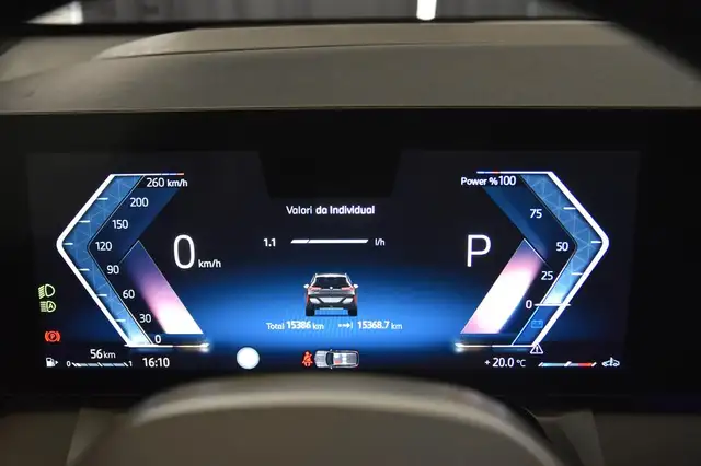 BMW X3 view 8