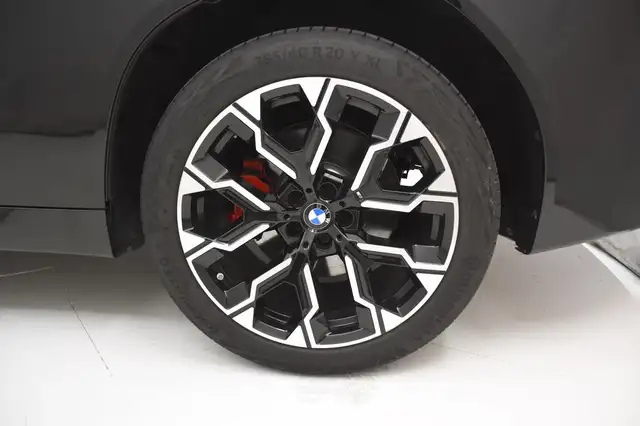 BMW X3 view 6