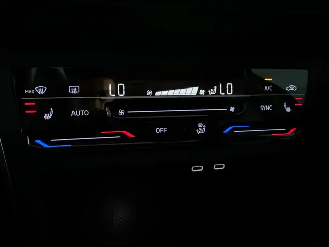 Volkswagen Polo view 14