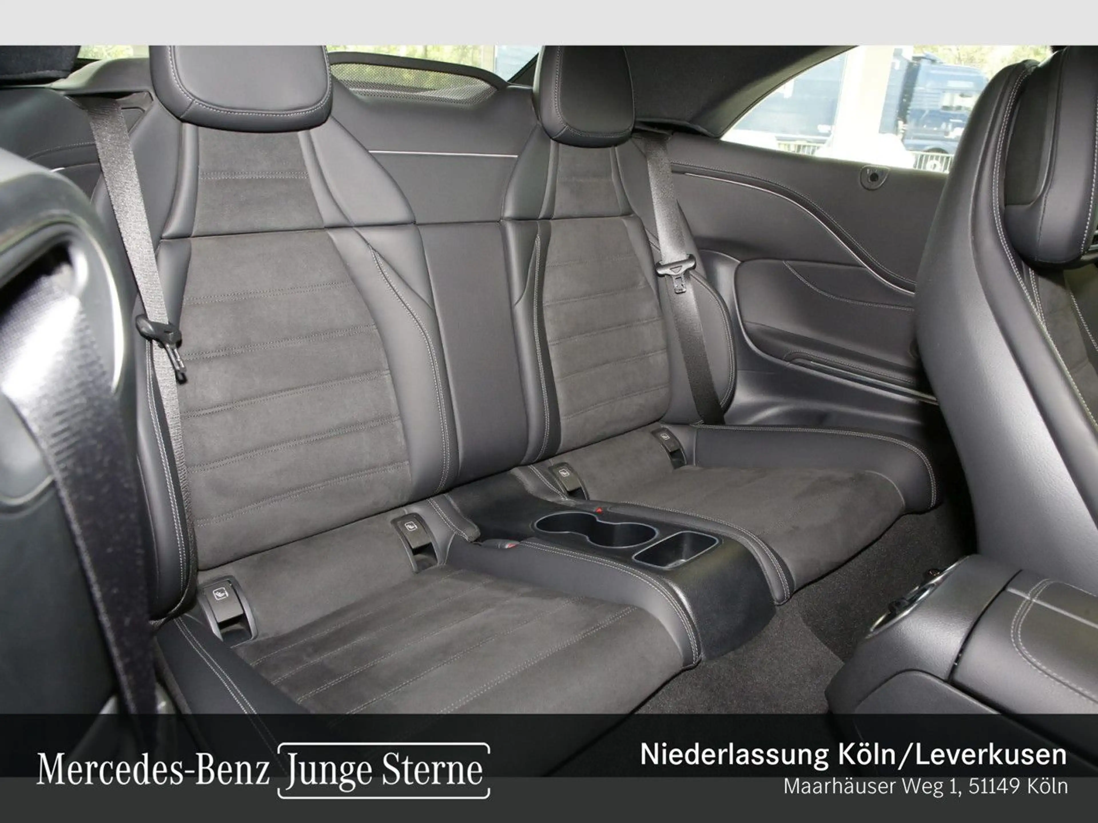 Mercedes-Benz CLE 220 d AMG+NIGHT+360+LED+TOTW+KEYLESS+9G — photo 11