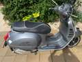 Vespa GTS Super Sport 300 Gris - thumbnail 2