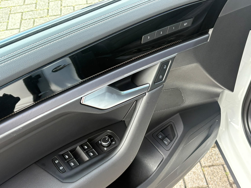 Volkswagen Touareg 3.0 TSi eHybrid 4MOTION R 462pk NW model Luchtveri — photo 12