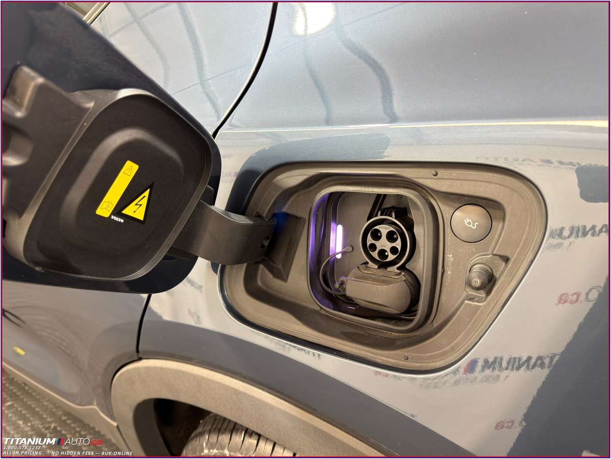 2022 Volvo XC40 Twin Plus P8 eAWD-Pano Roof-360 Camera-359KM Range thumb 36