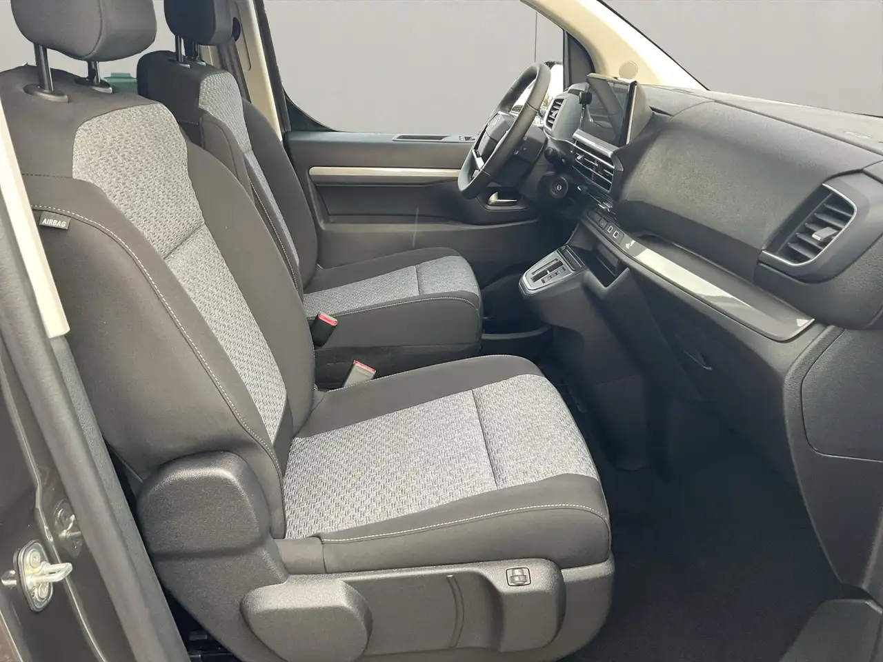 Citroen Spacetourer 2.2 Diesel 180 Plus M *SOFORT*AKTION* 16