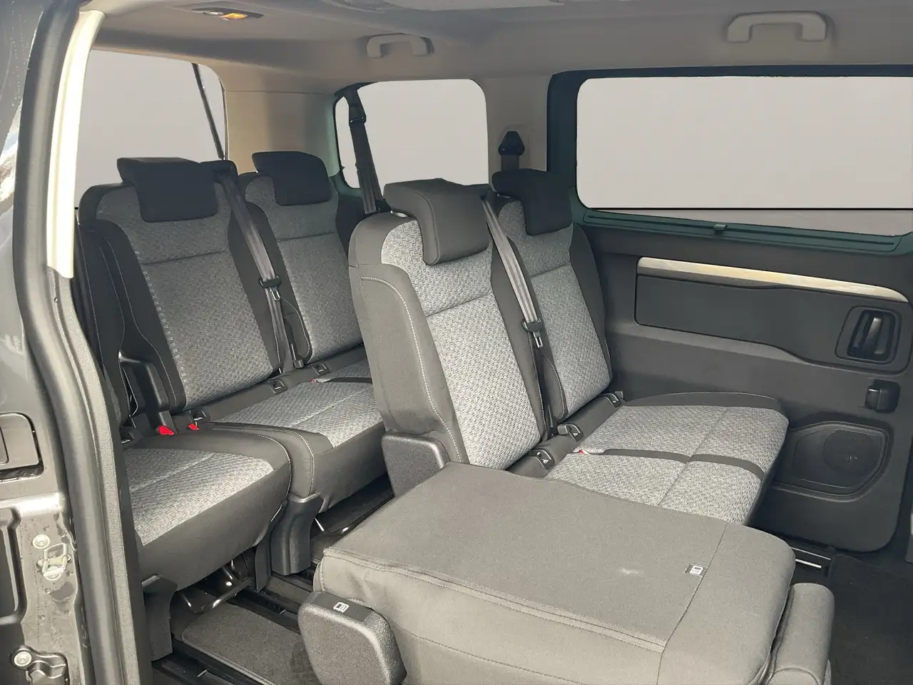 Citroen Spacetourer 2.2 Diesel 180 Plus M *SOFORT*AKTION* 17