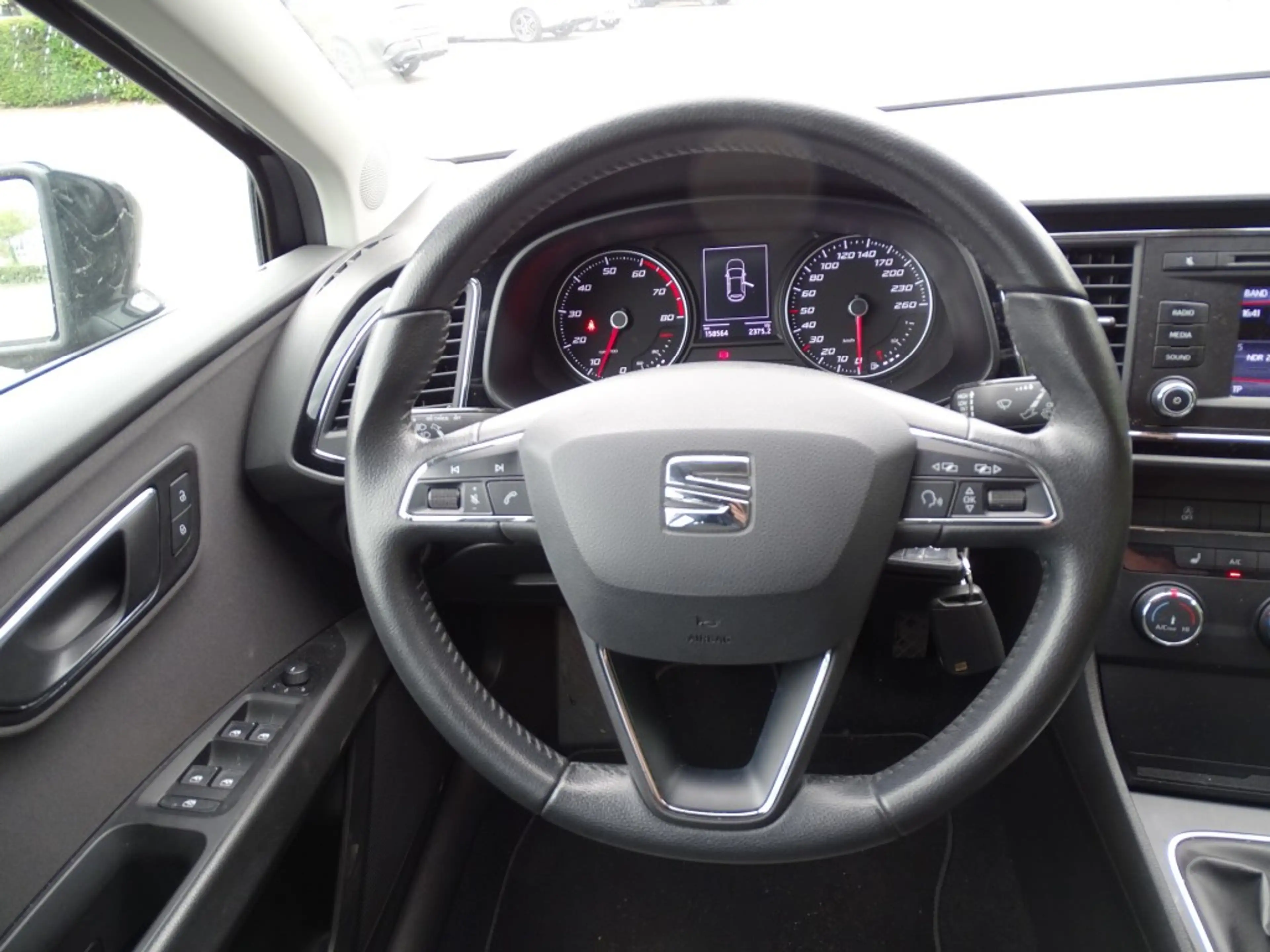 SEAT Leon 1.2 TSI REF. BNS-Airco-Cruise-Trkh-Blth-Pdc — photo 7