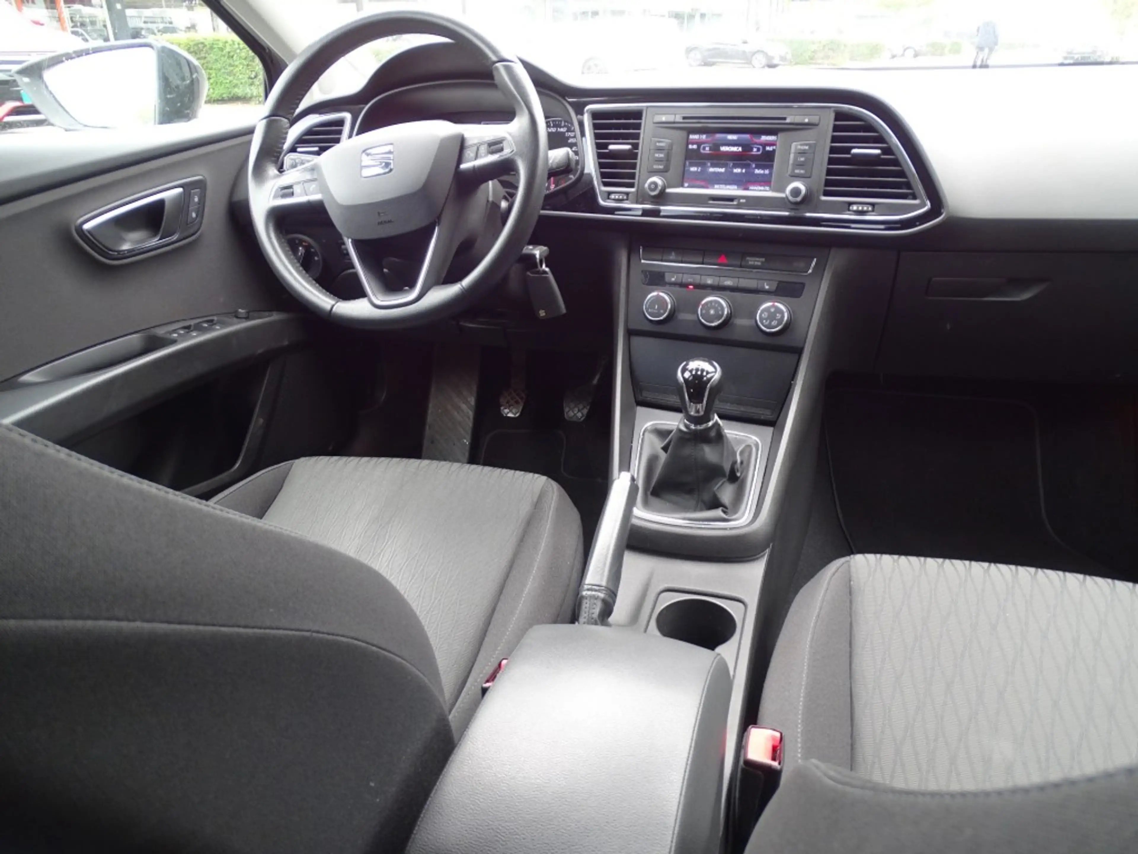 SEAT Leon 1.2 TSI REF. BNS-Airco-Cruise-Trkh-Blth-Pdc — photo 6