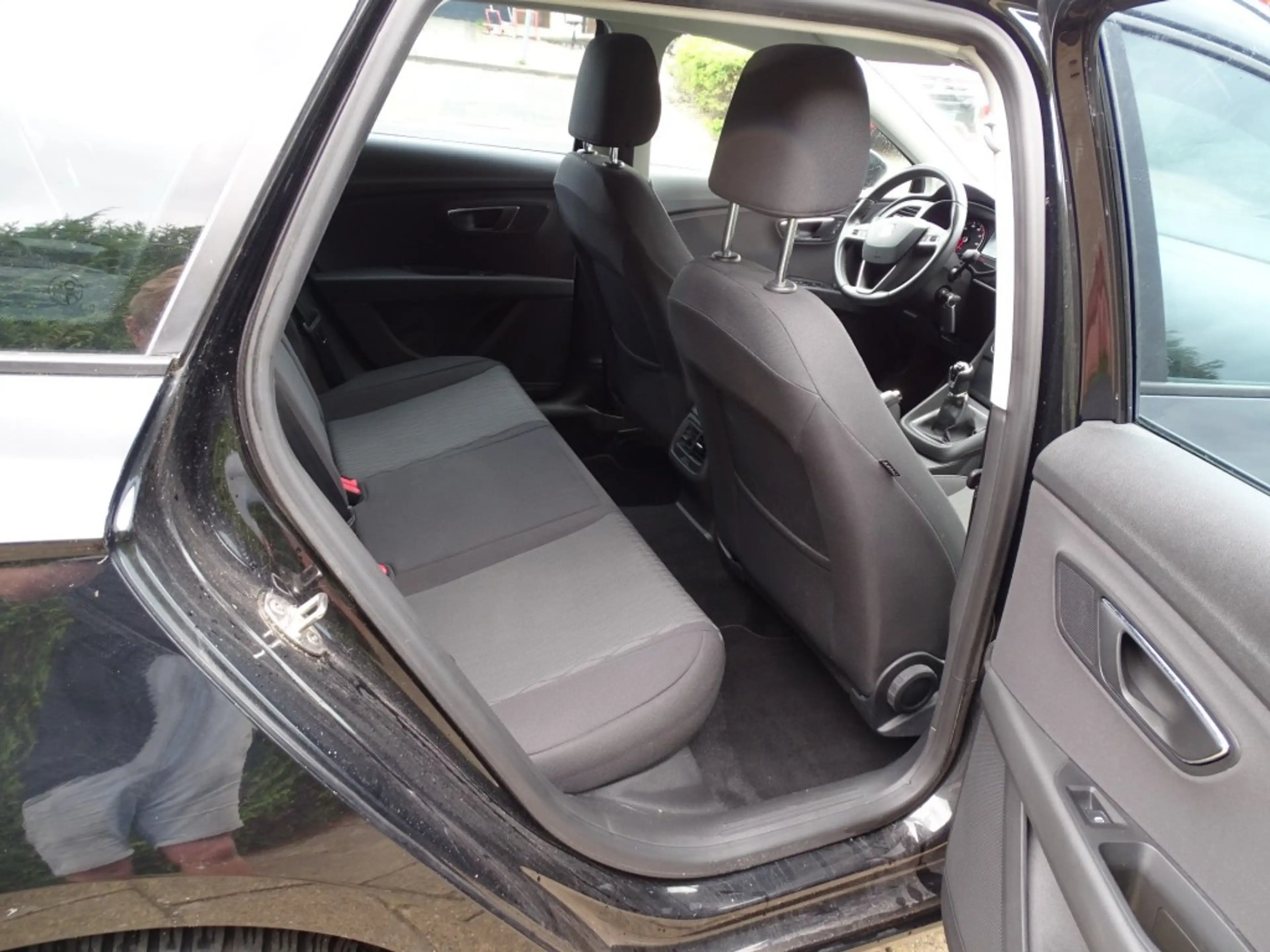 SEAT Leon 1.2 TSI REF. BNS-Airco-Cruise-Trkh-Blth-Pdc — photo 10