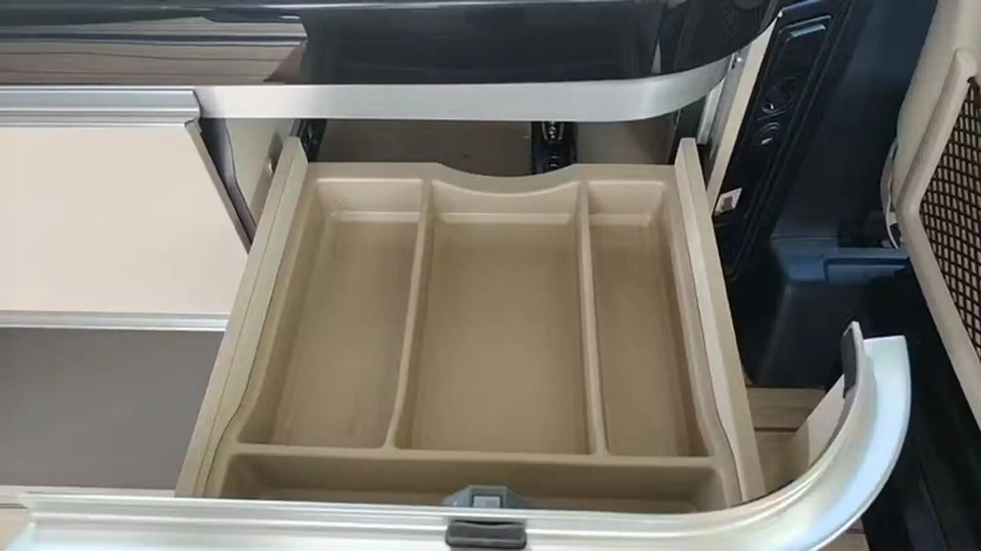 Mercedes-Benz V 300 Mercedes-Benz V 300 d Marco Polo Largo - 2