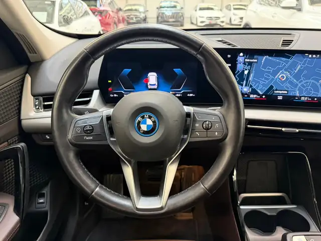 BMW Ix1 view 10