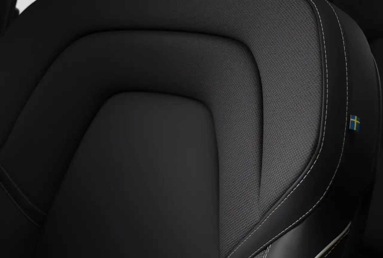 Volvo XC60 2026 — фото 10