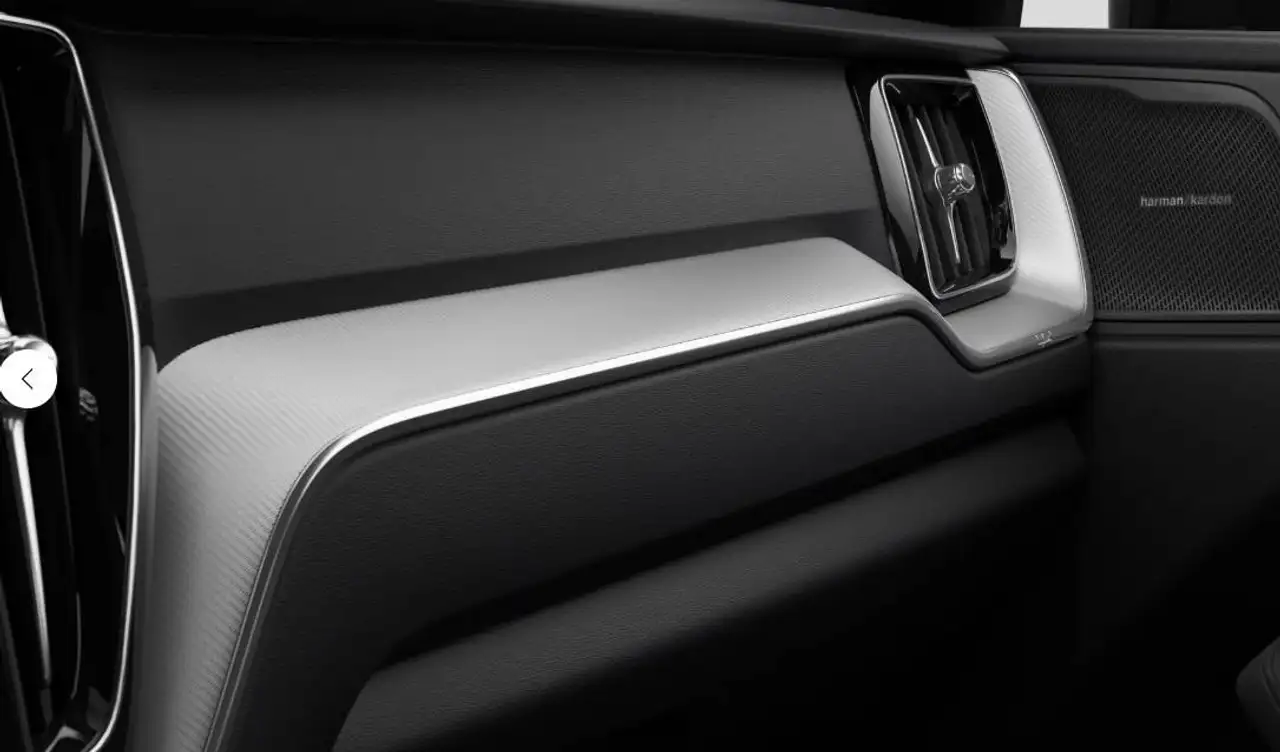 Volvo XC60 2026 — фото 13