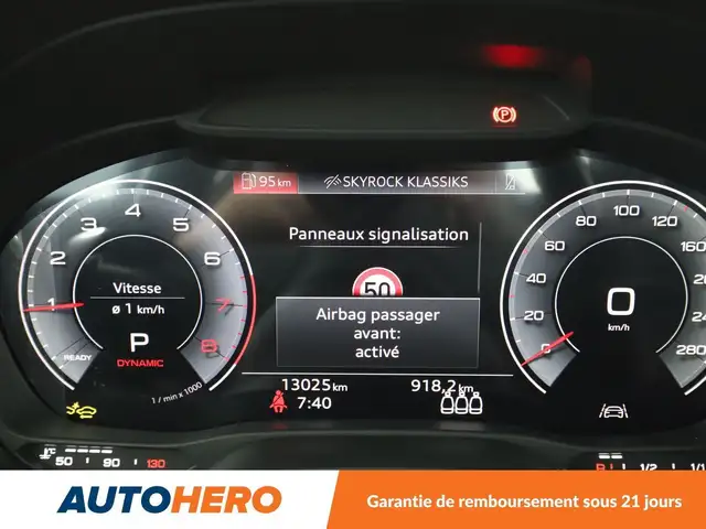 Audi Q2 view 20