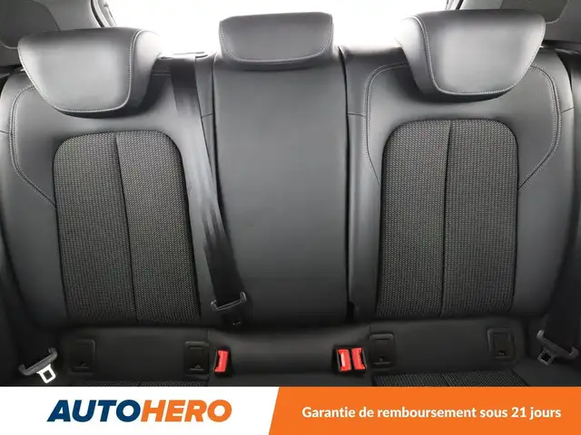 Audi Q2 view 15