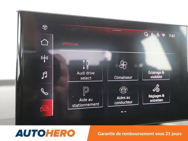 Audi Q2 view 22