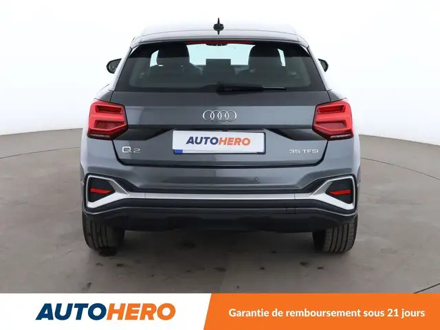 Audi Q2 view 5