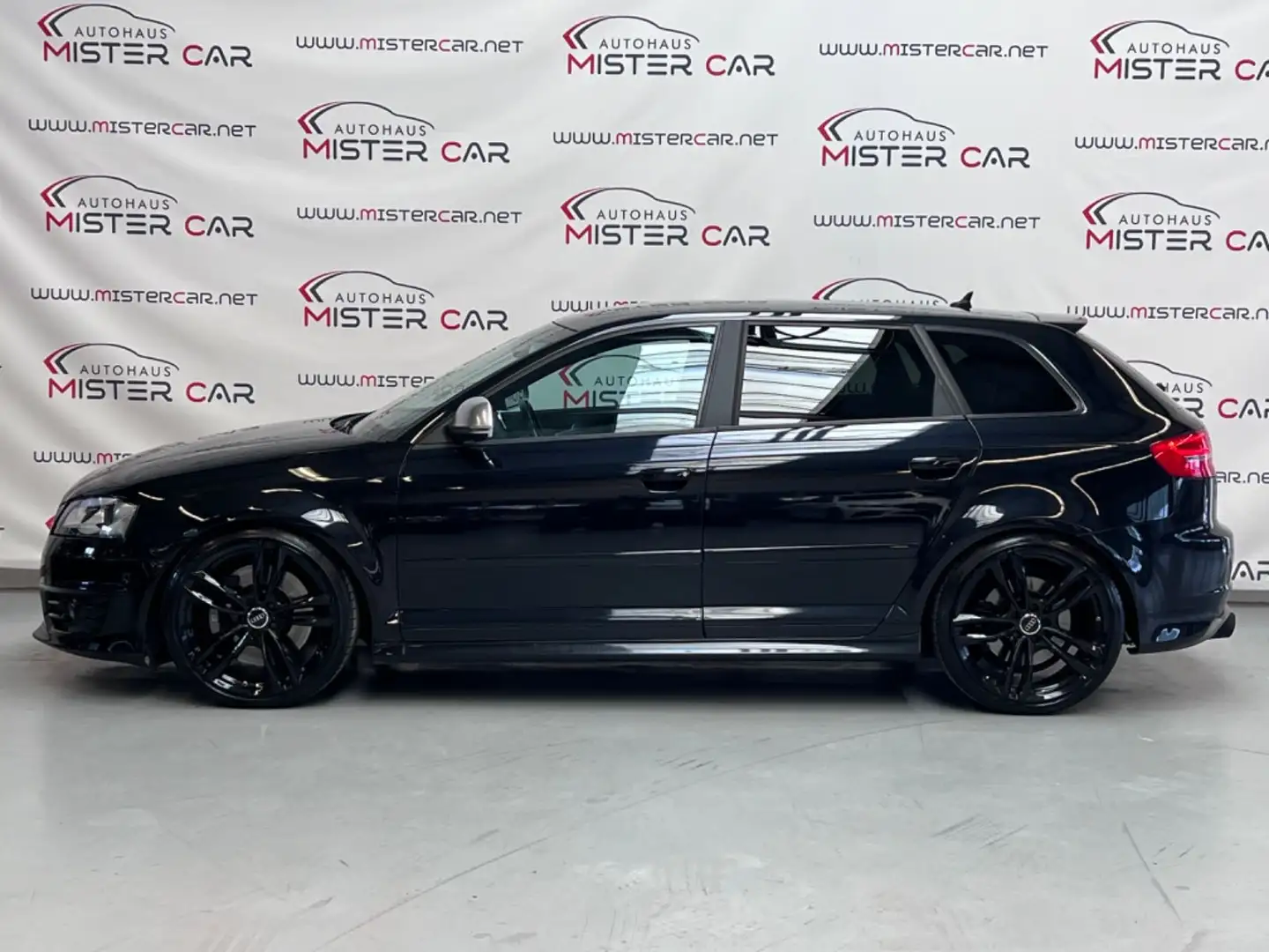Audi S3 SB 2.0 TFSI quattro Navi/Xenon/BOSE/SHZ/19ALU Noir - 2