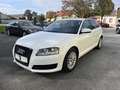 Audi A3 SB Attraction 1,6 TDI/Gepflegter Zustand/Picker... Wit - thumbnail 1