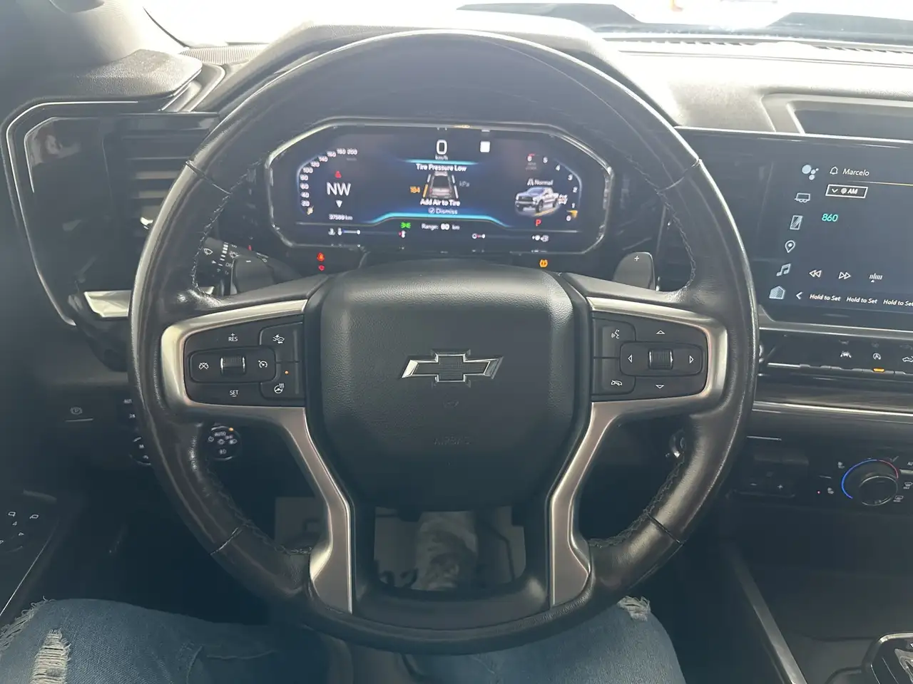 Chevrolet Silverado 1500 снимка Chevrolet Silverado 1500