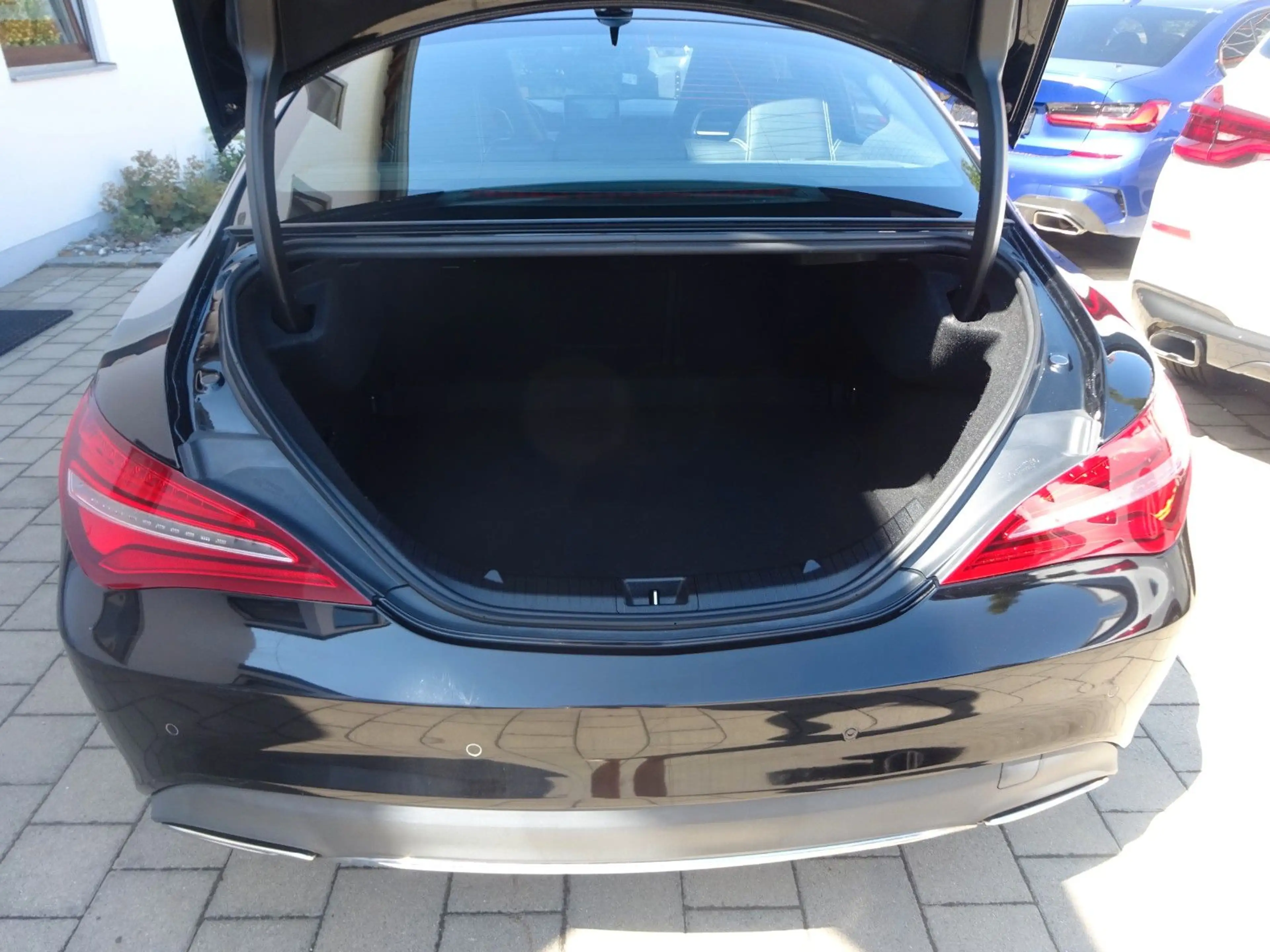 Mercedes-Benz CLA 200 Score/NAVI/EURO 6/AUTOMATIK — photo 9