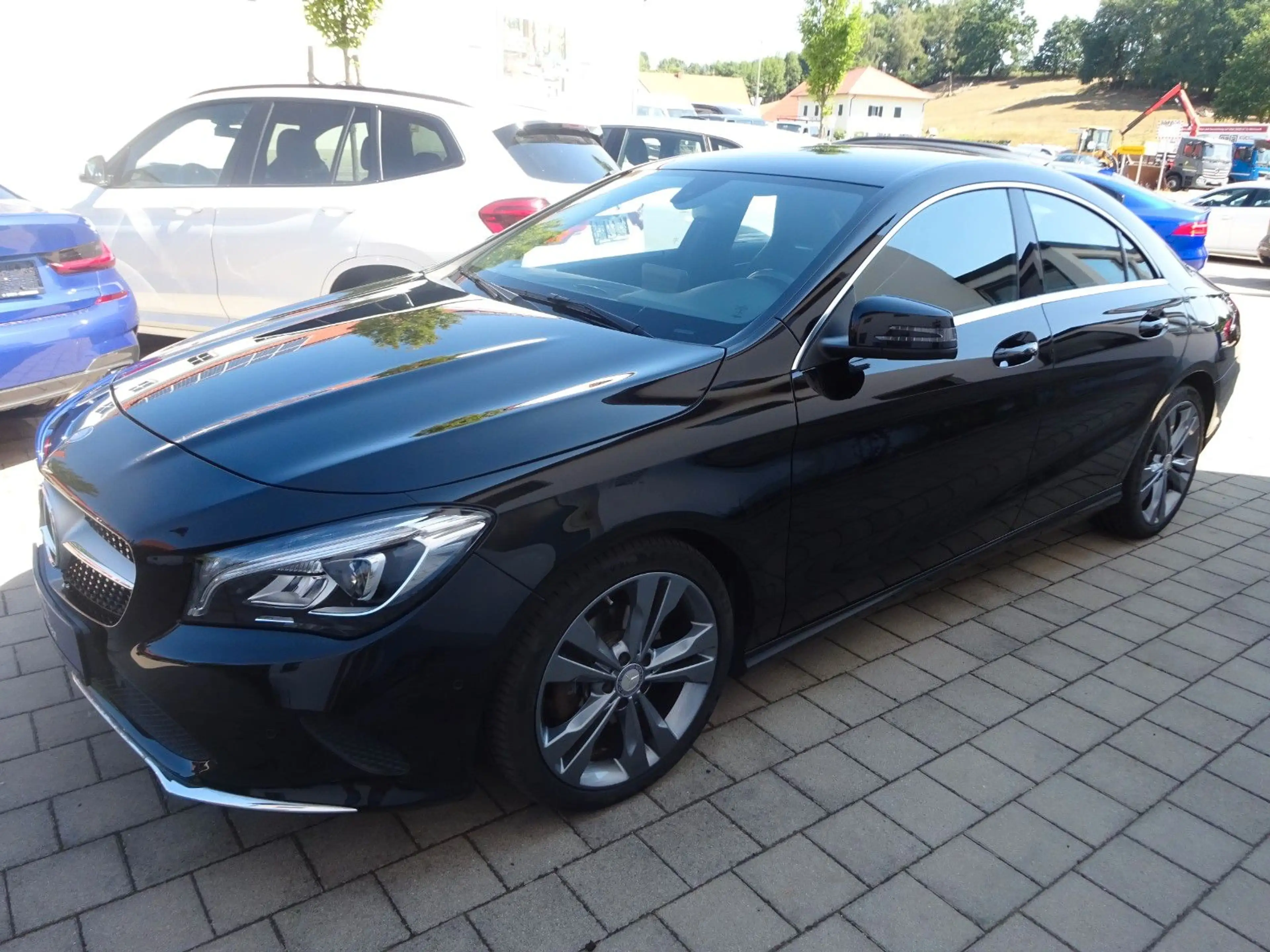 Mercedes-Benz CLA 200 Score/NAVI/EURO 6/AUTOMATIK — photo 3