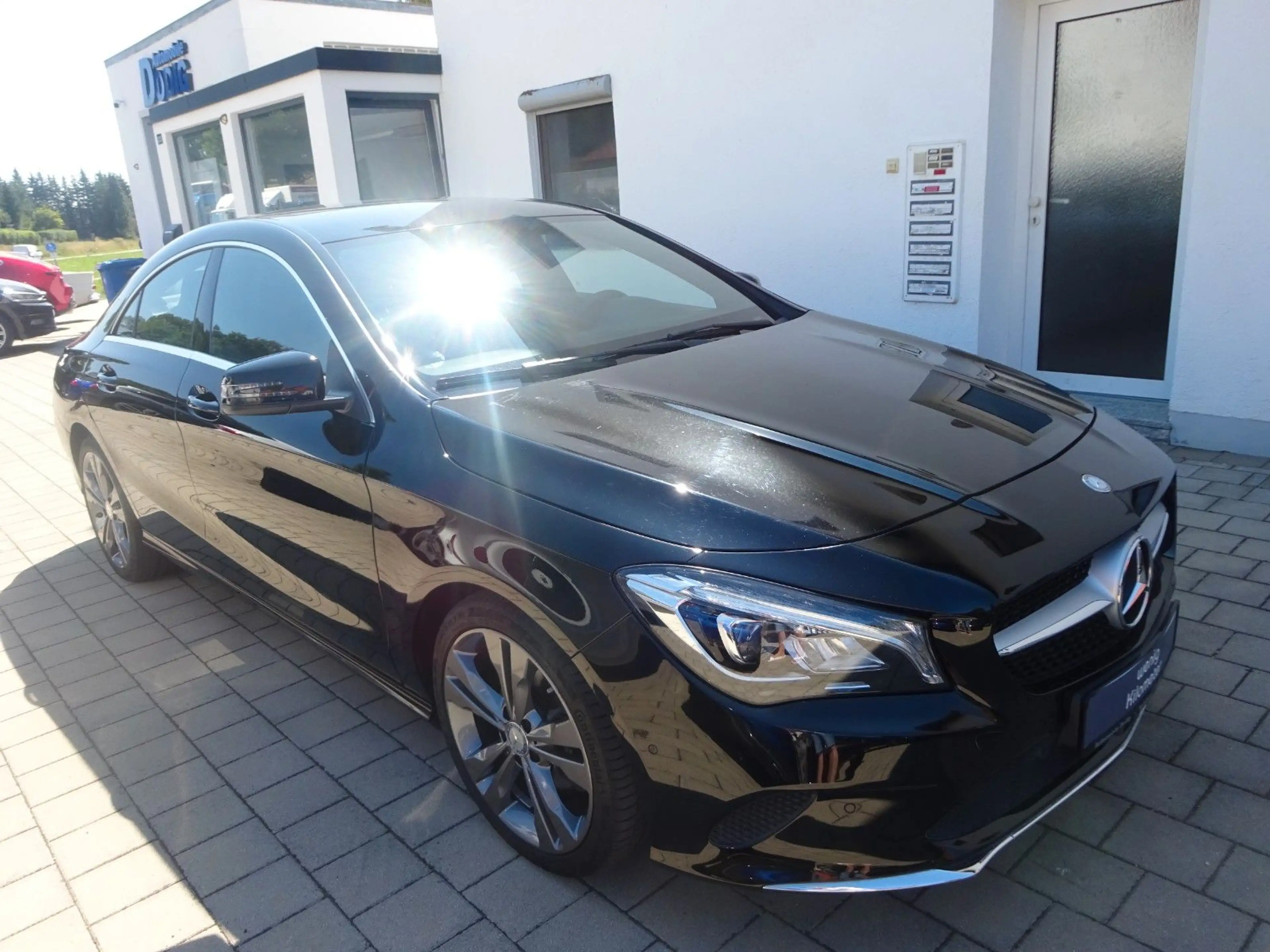 Mercedes-Benz CLA 200 Score/NAVI/EURO 6/AUTOMATIK — photo 2