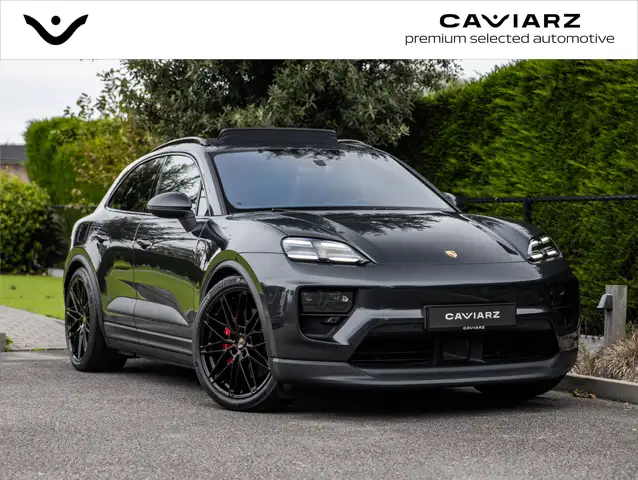2024 Porsche Macan in Grey for sale