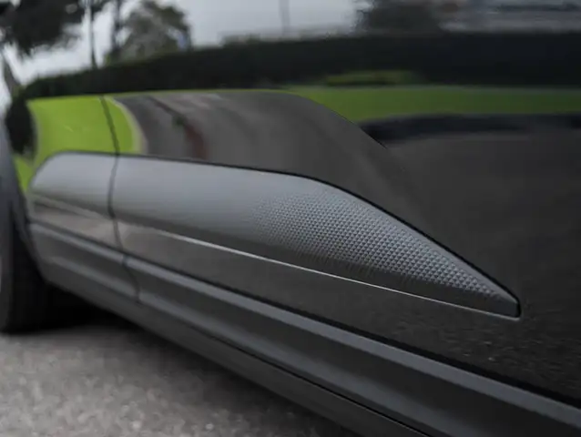 Porsche Macan view 23