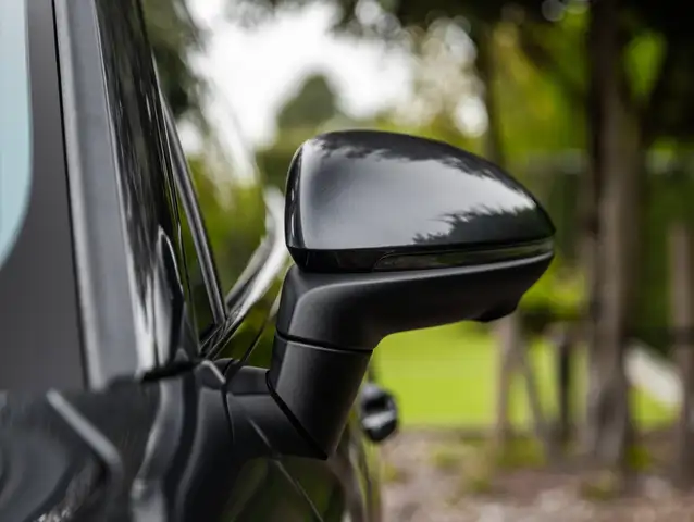 Porsche Macan view 21