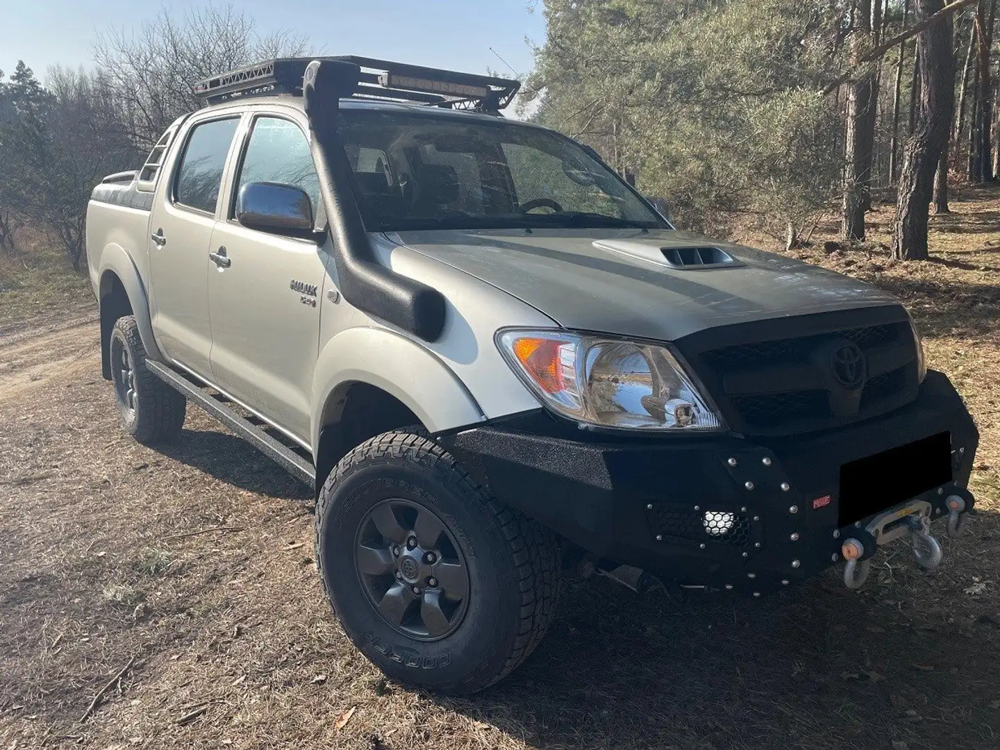 Toyota Hilux HiLux 4x4 Double CabSol Plateado - 2