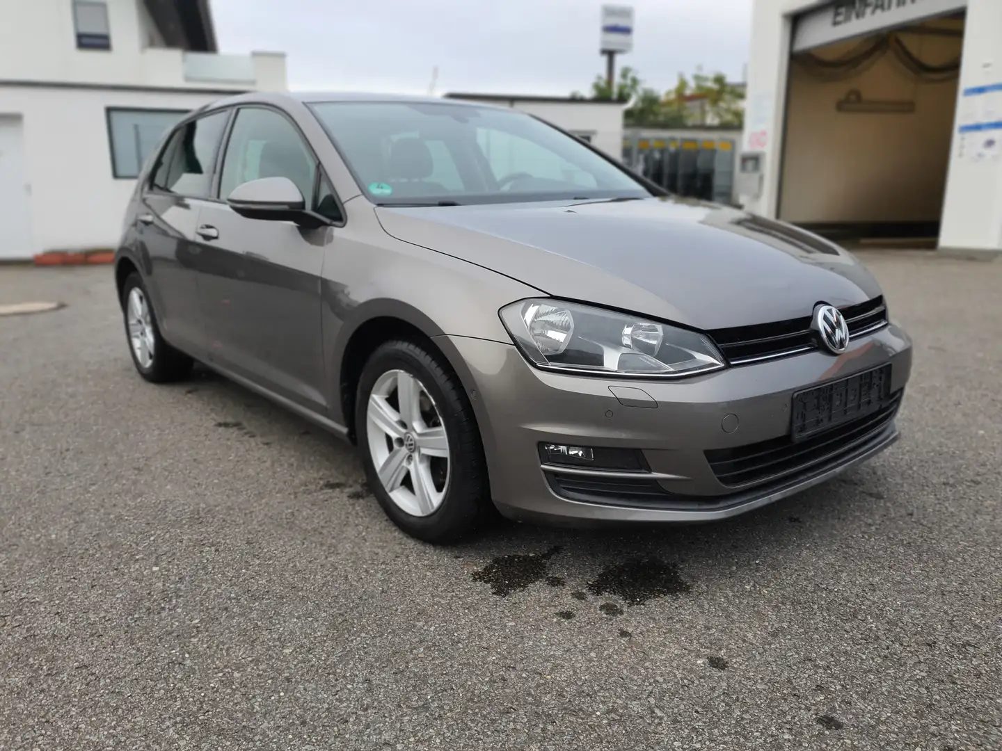 Volkswagen Golf 1,2 TSI Comfortline BMT *Navigation*Klimaautomatik Grau - 1