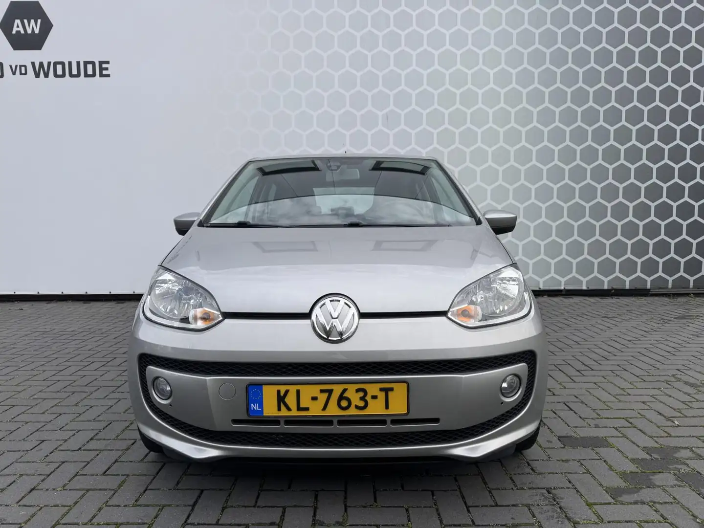 Volkswagen up! 1.0 move up BlueMotion Stoelverwarming Airco Grijs - 2