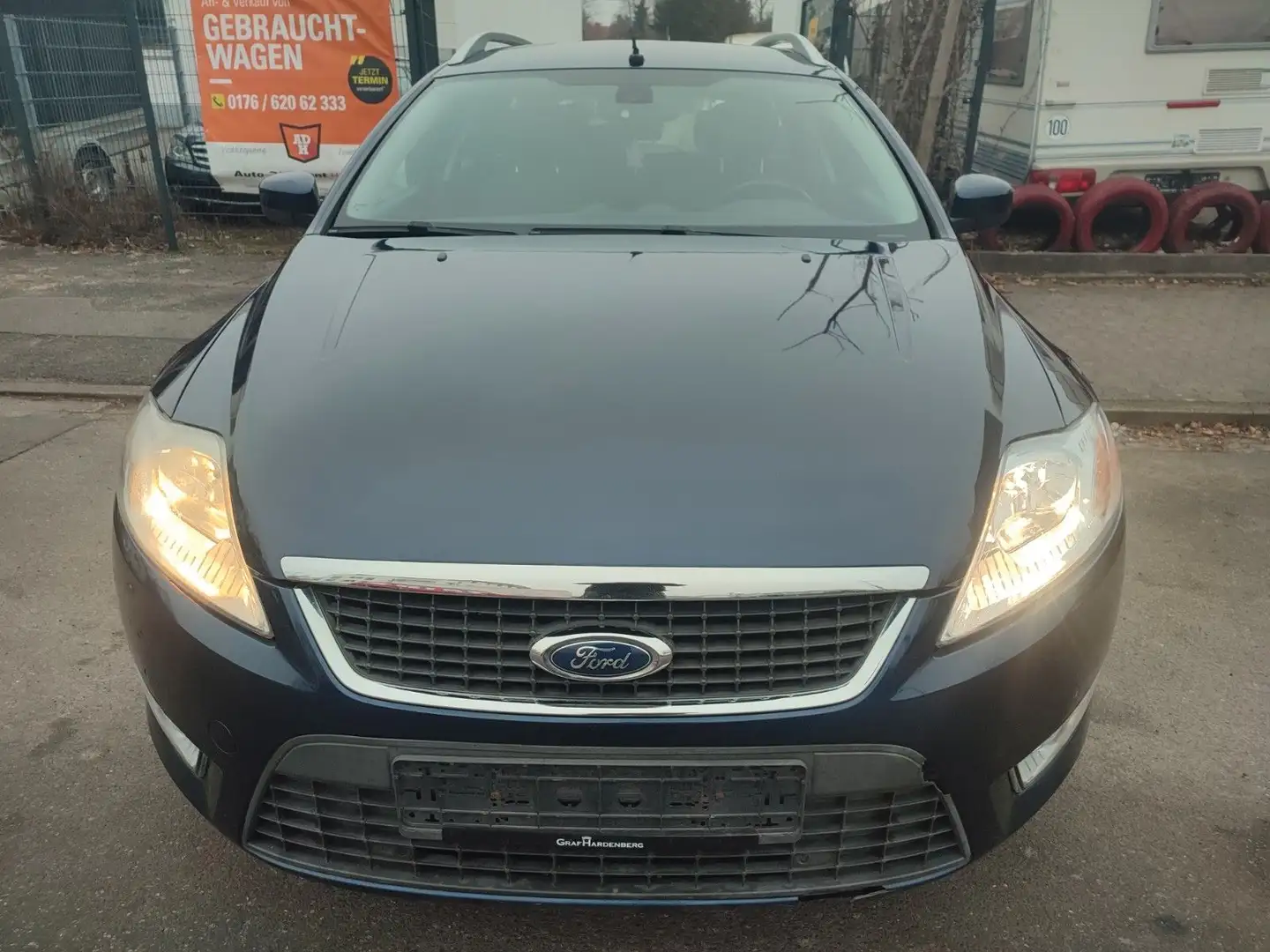 Ford Mondeo Turnier Trend 2,0 Benzin, anhängerkupplun Blau - 1