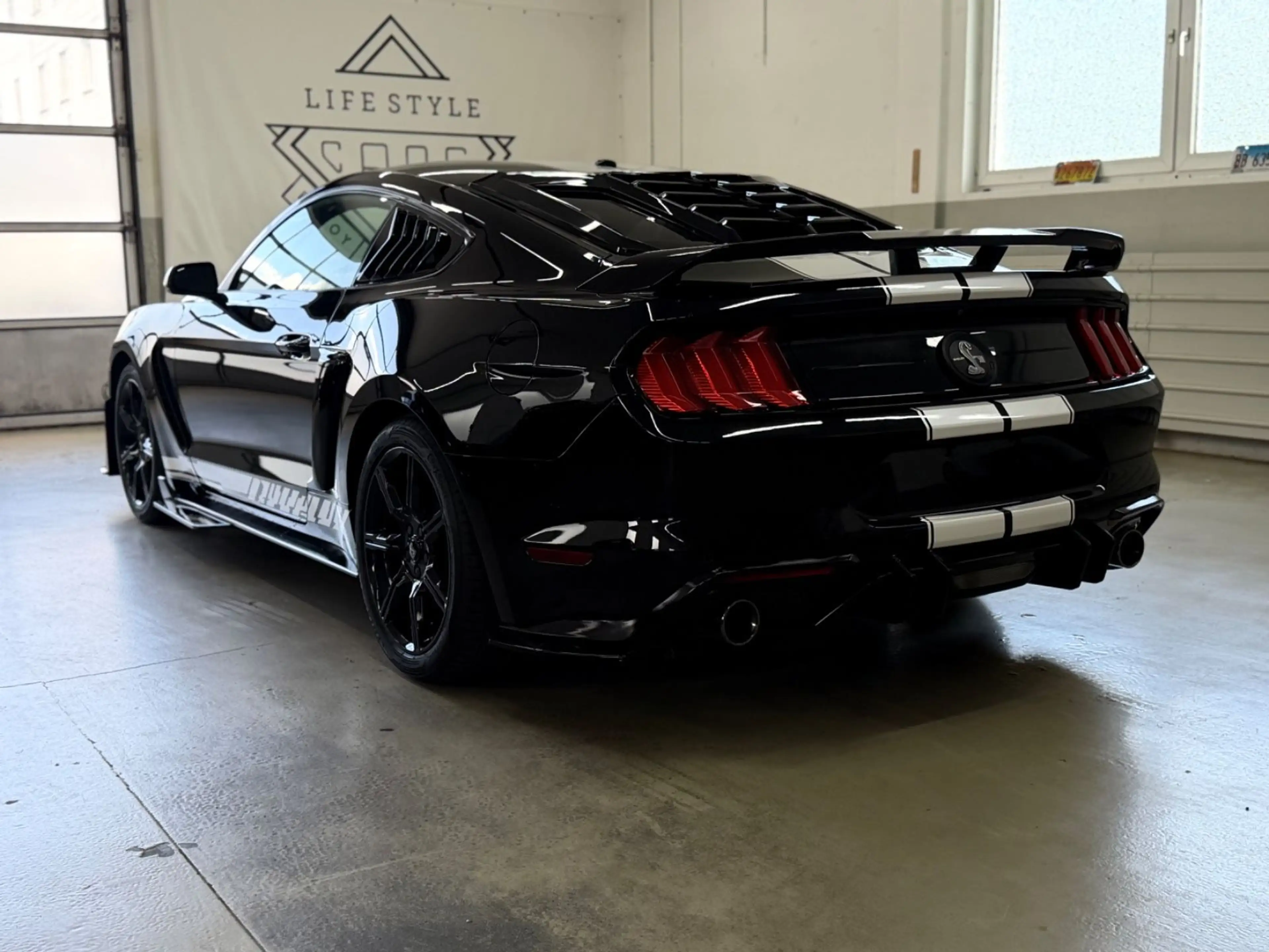 Ford Mustang 2.3 Ecoboost/ Shelby/ — photo 6