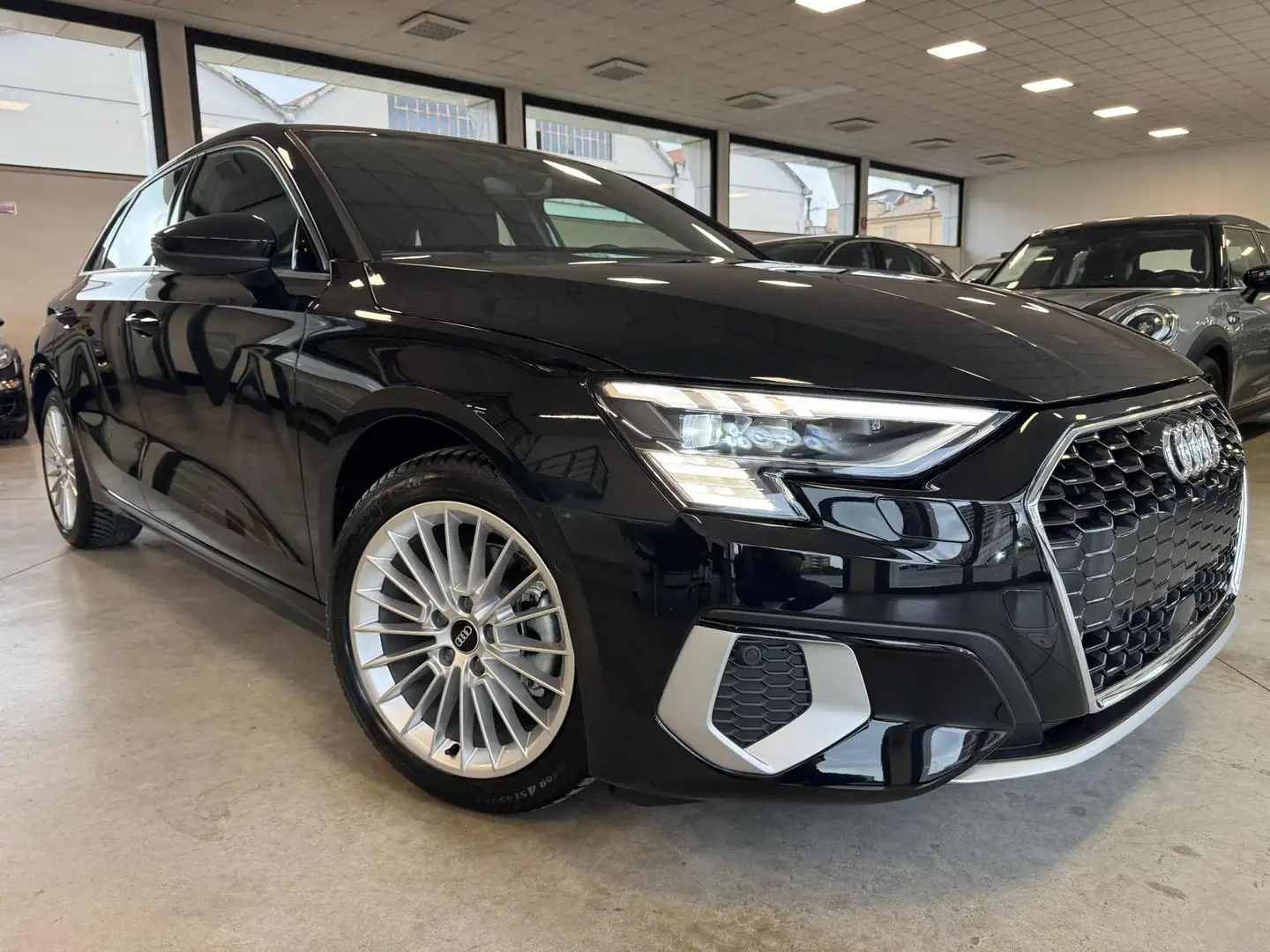 Audi A3 SPB 35 TFSI S tronic Business Advanced KM0 Nero - 2