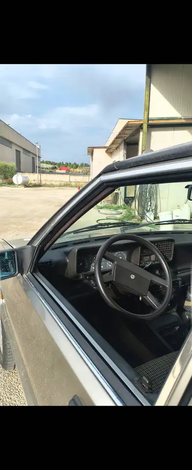 Lancia Prisma 1.5 LX, foto 4